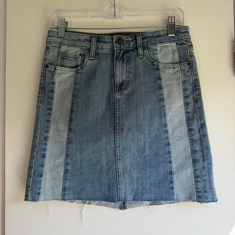 Kut from the Kloth Joey Skirt Two Tone Paneled Denim Mini Raw Hem Blue Size 0